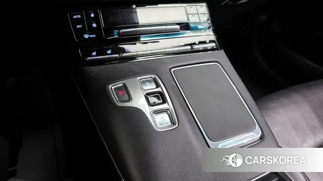 Hyundai The New Grandeur IG id 3407598 из Кореи 19