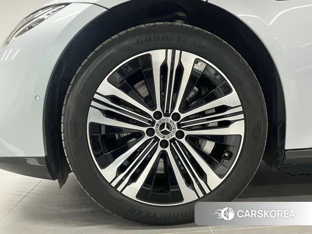 Mercedes-Benz EQS id 4301502 из Китая 17