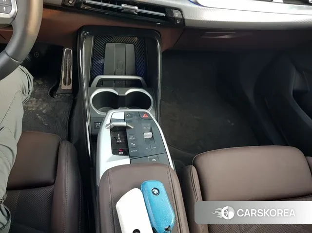 BMW iX1 (U11) id 2997690 из Кореи 19