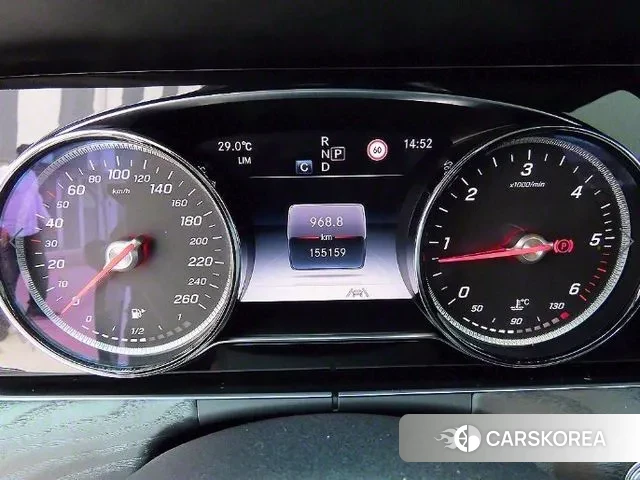 Mercedes-Benz E-Class W213 id 3525632 из Кореи 19