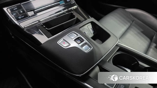 Hyundai The New Grandeur IG id 4293356 из Кореи 28