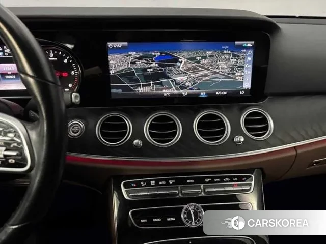 Mercedes-Benz E-Class W213 id 3098184 из Кореи 19