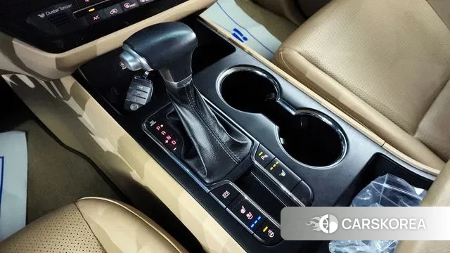 Kia The New Carnival id 3547241 из Кореи 19