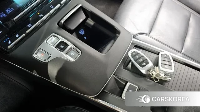 Hyundai The New Grandeur IG id 3290924 из Кореи 19