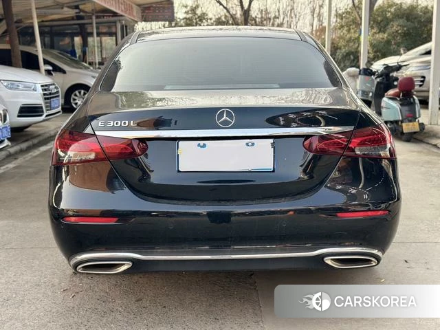 Mercedes-Benz E-class id 4256388 из Китая 9