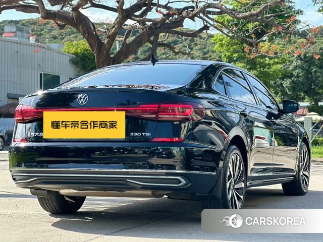 Volkswagen Passat id 4359345 из Китая 17