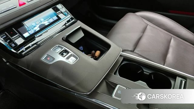 Hyundai The New Grandeur IG id 4281831 из Кореи 32