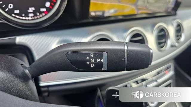 Mercedes-Benz E-Class W213 id 4667101 из Кореи 19