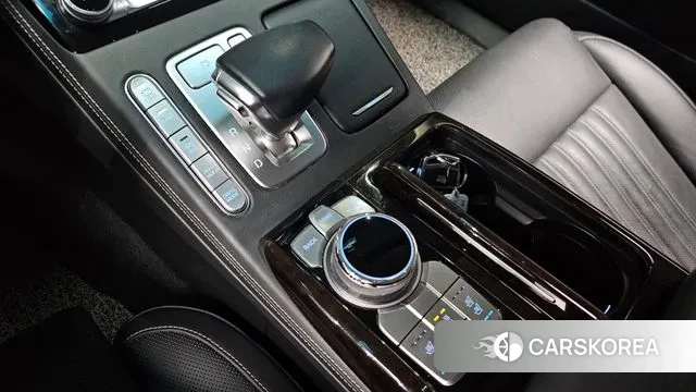 Genesis G90 id 3170740 из Кореи 19