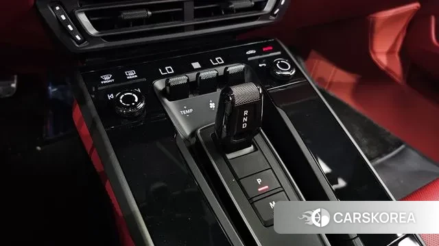 Porsche 911(992) id 3147186 из Кореи 19