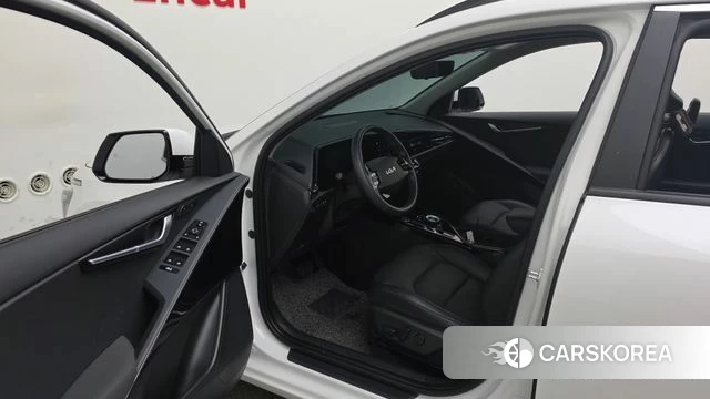 Kia Di Ol Nu Niro id 4757677 из Кореи 37