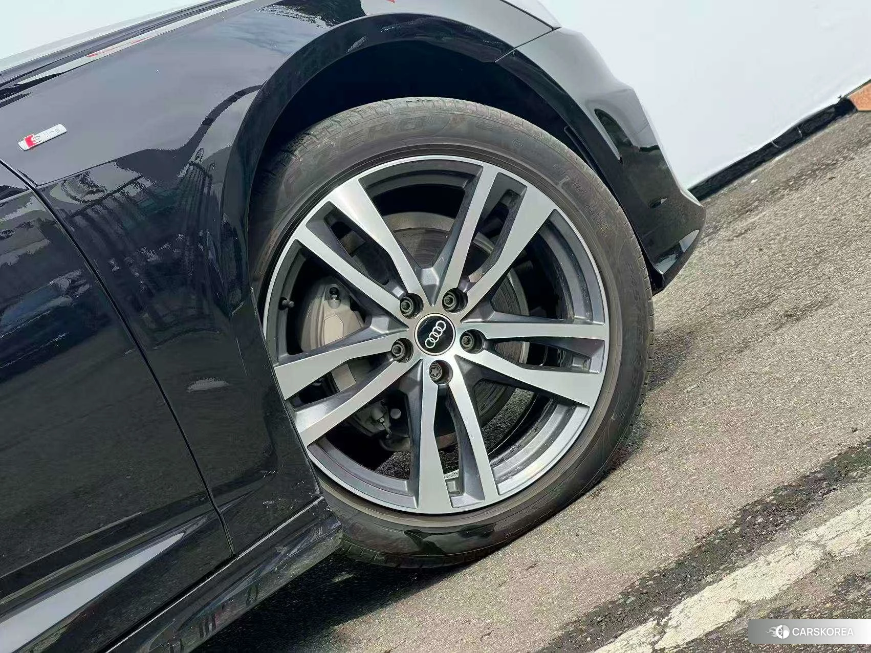 Audi A6L id 4454043 из Китая 21