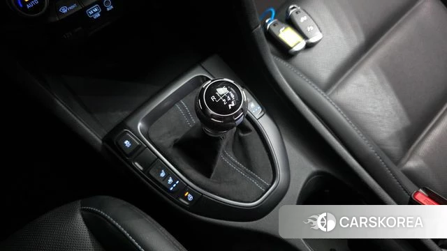 Hyundai Veloster (JS) id 4430120 из Кореи 33