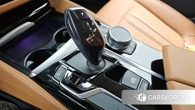 BMW 5 Series (G30) id 3879381 из Кореи 19