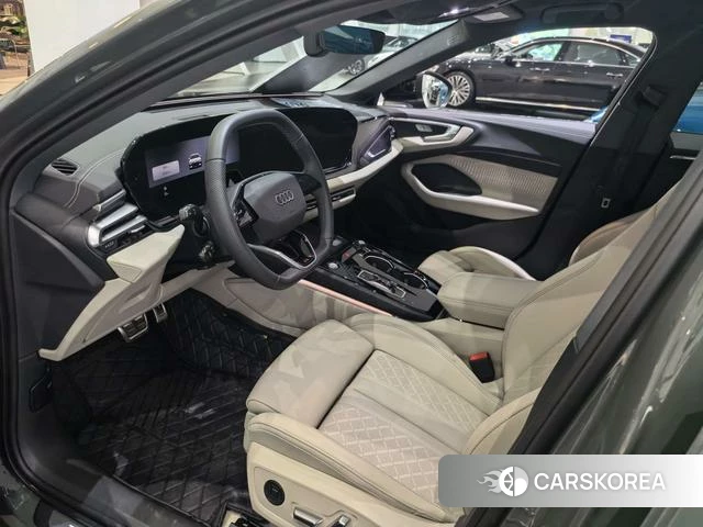 Audi A5L id 4290544 из Китая 20