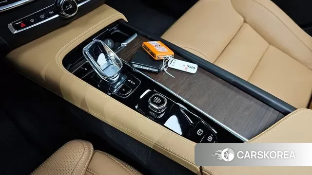 Volvo V90 Cross-Country id 2929977 из Кореи 19