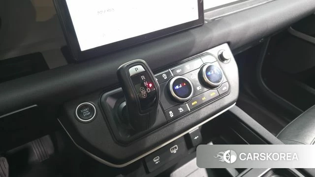 Land Rover Defender (L663) id 4580762 из Кореи 31