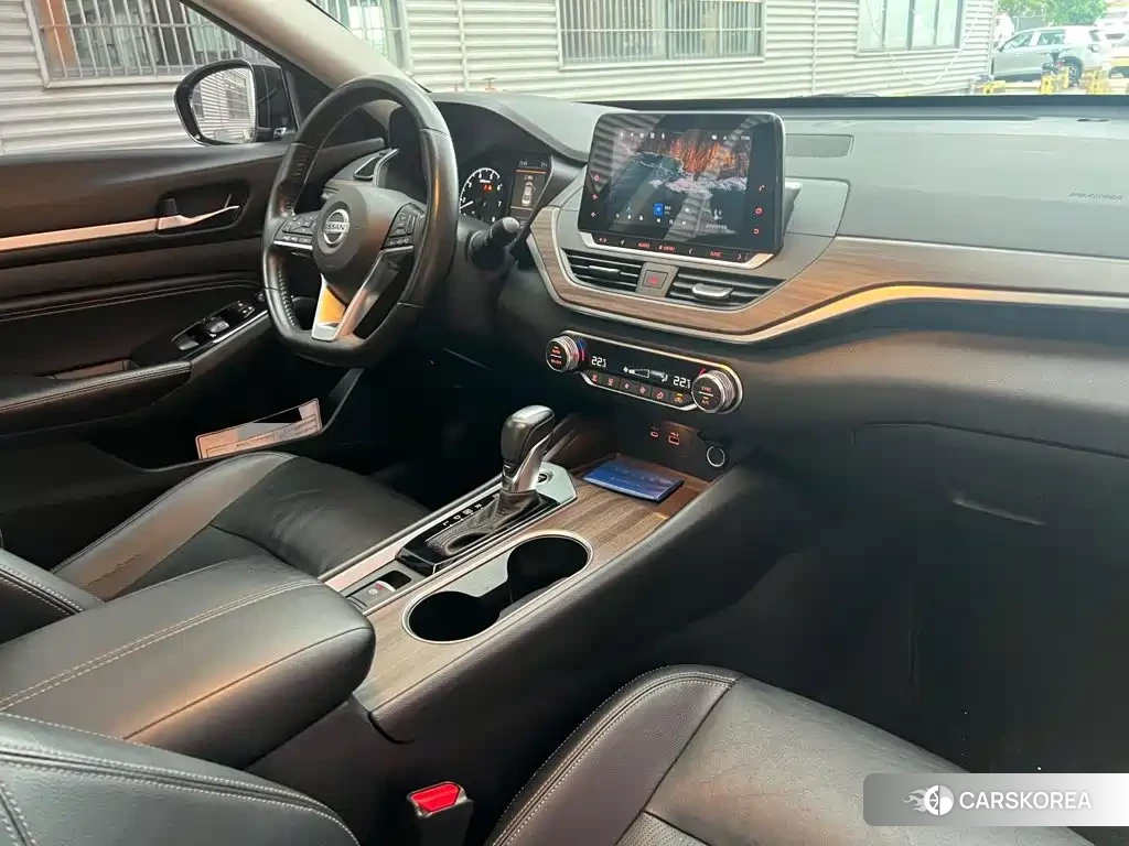 Nissan Altima id 4644649 из Китая 9