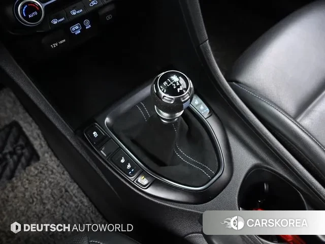 Hyundai Veloster (JS) id 3571124 из Кореи 19