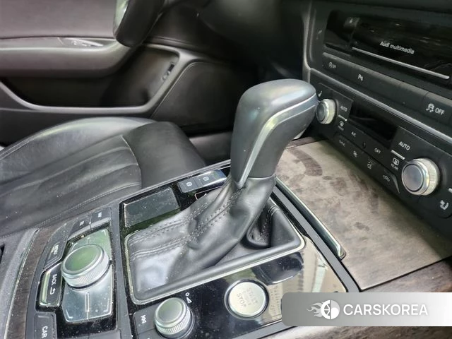 Audi New A6 id 4615497 из Кореи 19