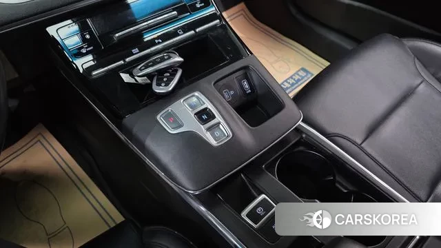 Hyundai The New Grandeur IG id 3722877 из Кореи 19