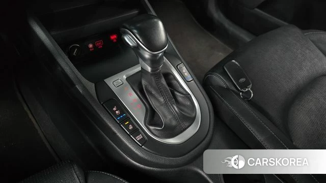 Kia Come New K3 id 3911665 из Кореи 19