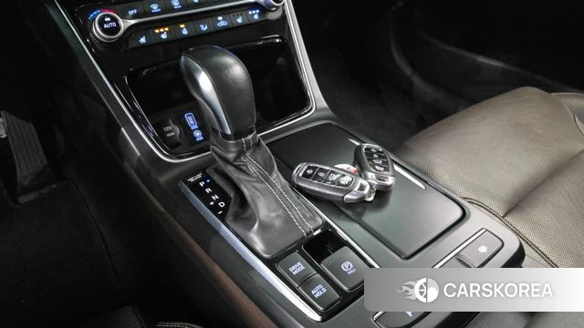 Hyundai Grandeur IG id 4849906 из Кореи 19