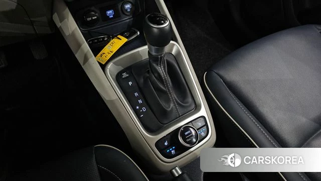 Hyundai Venue id 4304016 из Кореи 19