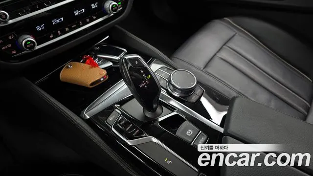 BMW 5 Series (G30) id 2547835 из Кореи 19