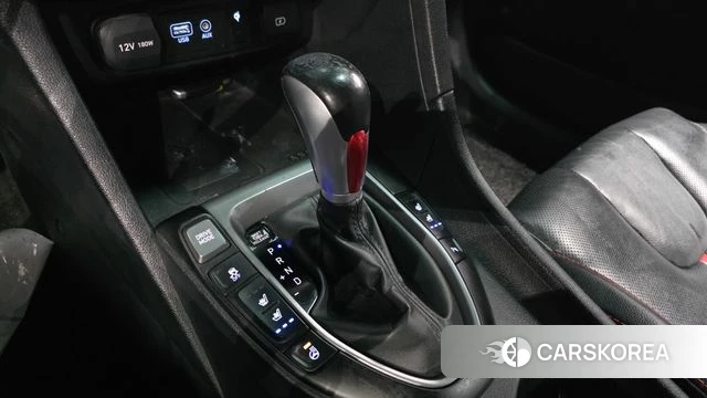 Hyundai Veloster (JS) id 4325945 из Кореи 19