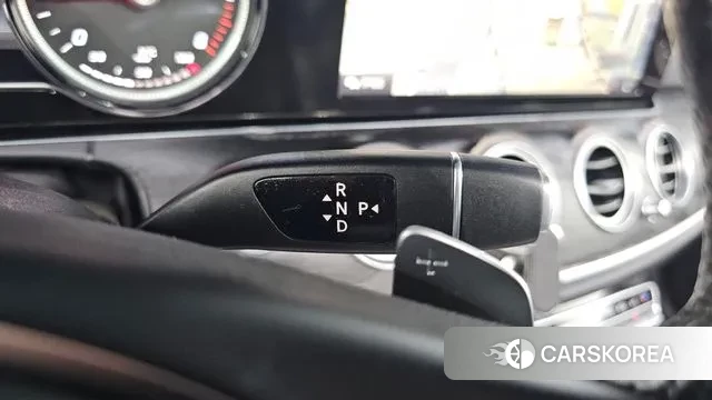 Mercedes-Benz E-Class W213 id 3045557 из Кореи 19