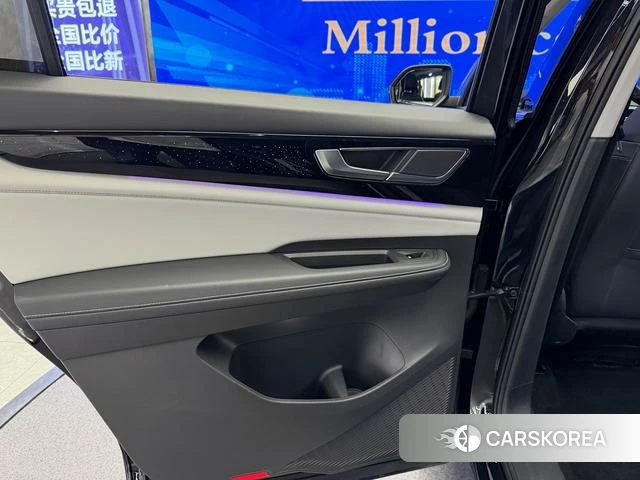 Volkswagen Tourang id 4333548 из Китая 16