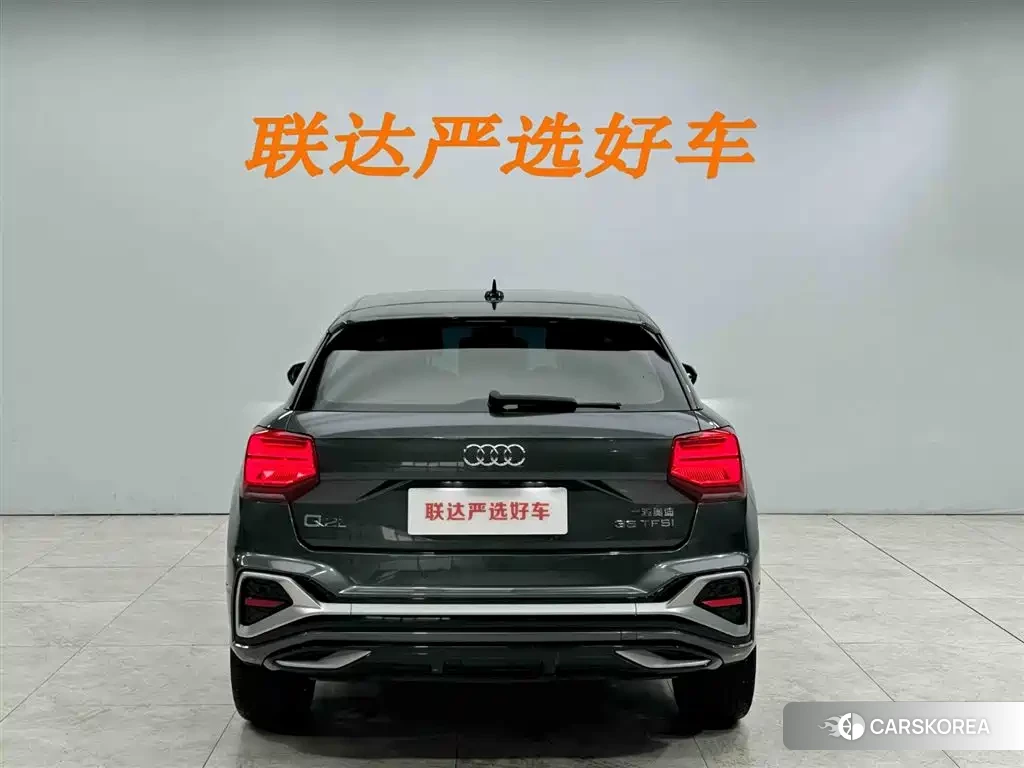 Audi Q2L id 4628405 из Китая 22