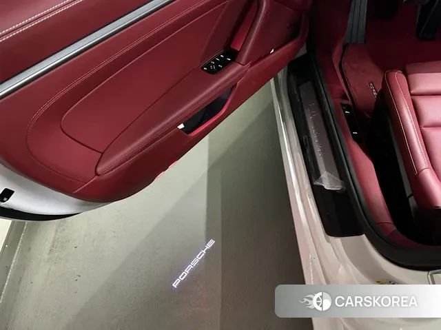 Porsche 911(992) id 2925387 из Кореи 16