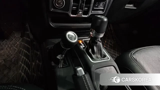 Jeep Wrangler (JL) id 3449628 из Кореи 19