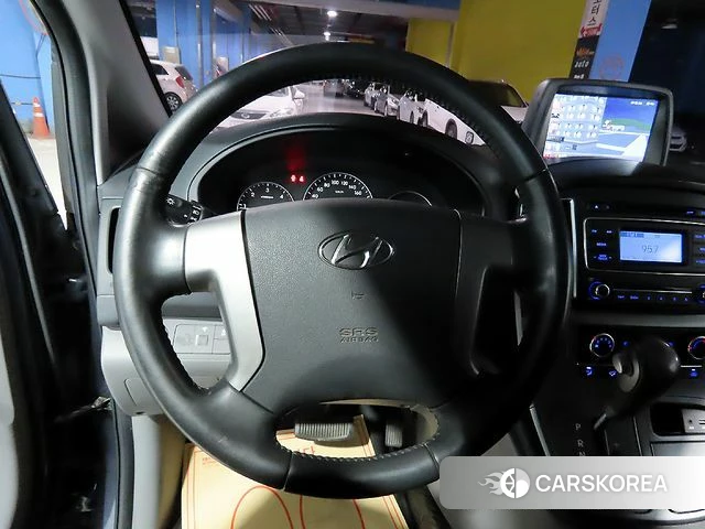 Hyundai The New Grand Starex id 3886625 из Кореи 18