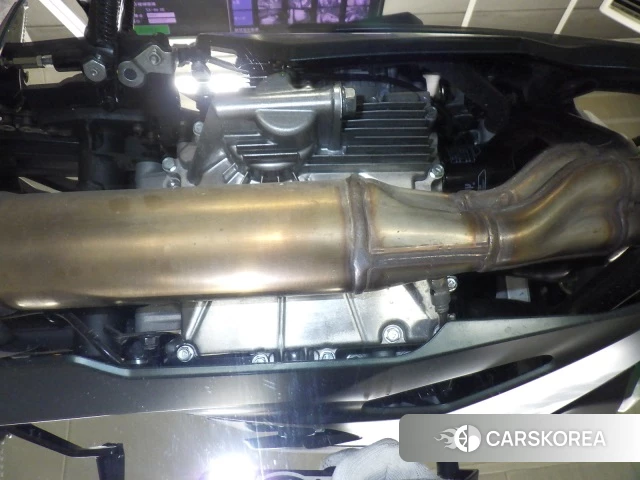 Kawasaki ZX-4R SE id 4387060 из Японии 9
