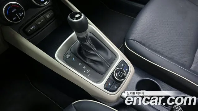 Hyundai Venue id 2363476 из Кореи 19