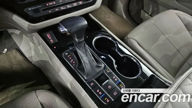 Kia The New Carnival id 2394272 из Кореи 19