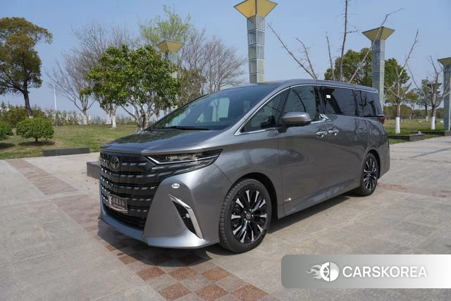 Toyota Elfa id 4239506 из Китая 11