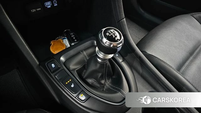 Hyundai Veloster (JS) id 4551677 из Кореи 29