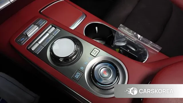 Genesis GV70 id 3448221 из Кореи 19