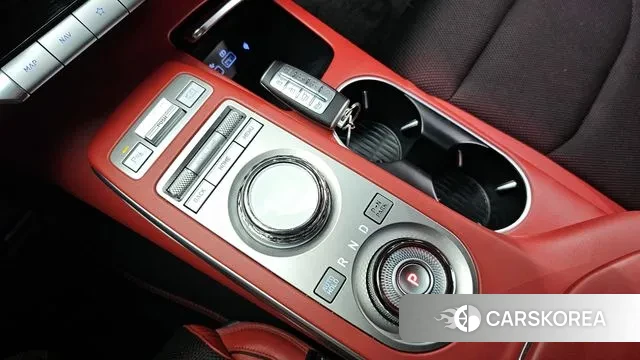 Genesis GV70 id 3415675 из Кореи 19