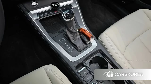 Audi Q3 (F3) id 4479967 из Кореи 31