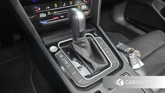Volkswagen Passat GT (B8) id 4735837 из Кореи 30