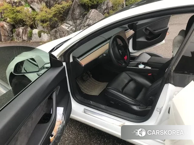 Tesla Model 3 id 3236286 из Кореи 9