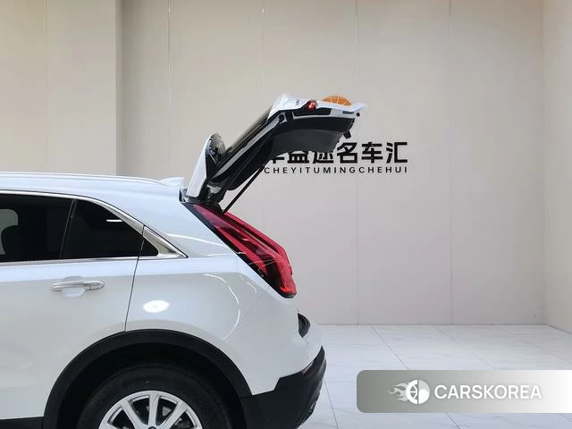 Cadillac XT4 id 4209927 из Китая 18