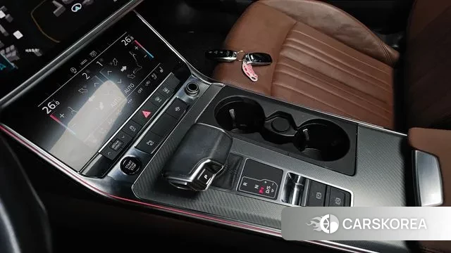 Audi A6 (C8) id 3390290 из Кореи 19