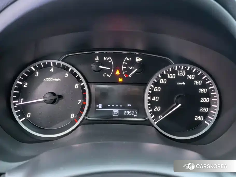 Nissan Sylphy id 4576342 из Китая 15