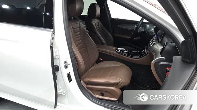 Mercedes-Benz E-Class W213 id 3024380 из Кореи 19